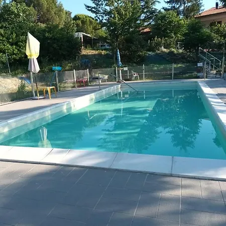 ファームステイ Agriturismo Il Rifugio Dell'ape